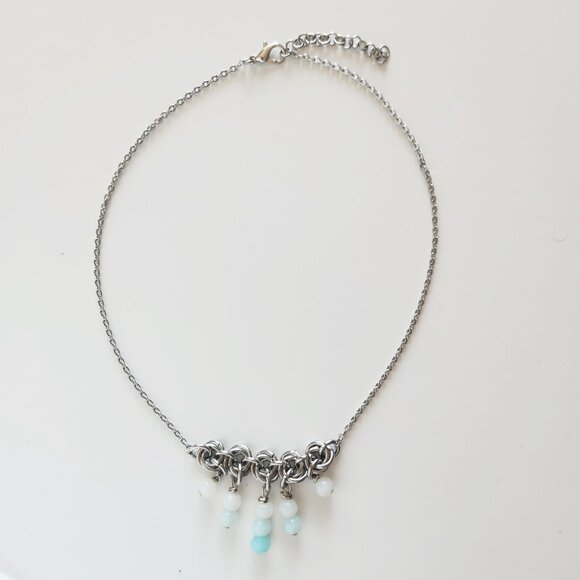 Vintage antique V-shaped pearl necklace with a small silver chain - Picture 6 of 8